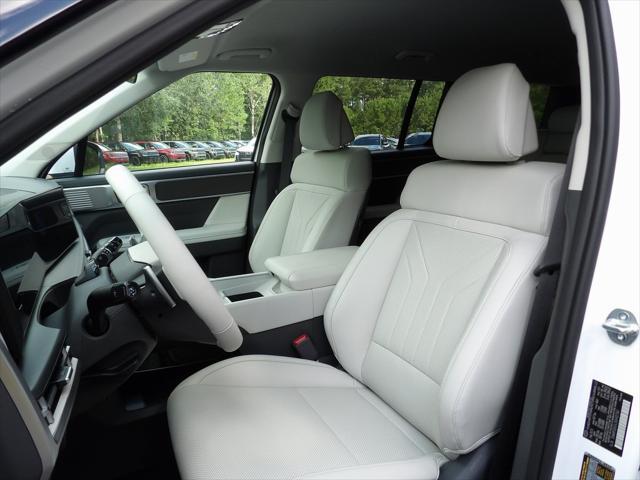 new 2025 Hyundai Santa Fe car, priced at $39,871