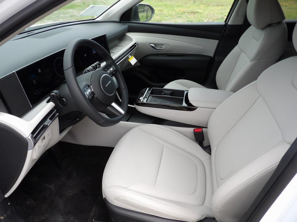new 2025 Hyundai TUCSON Hybrid car, priced at $37,617