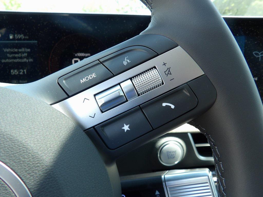 new 2025 Hyundai Sonata Hybrid car, priced at $32,813
