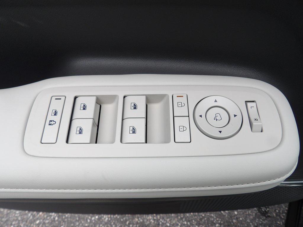 new 2025 Hyundai Santa Fe car, priced at $47,311