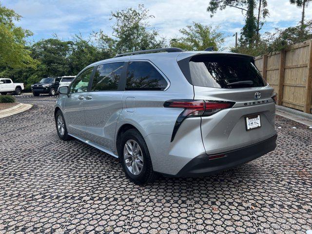 used 2022 Toyota Sienna car, priced at $38,015