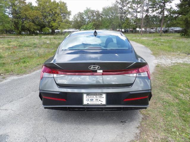 new 2025 Hyundai Elantra car, priced at $27,460