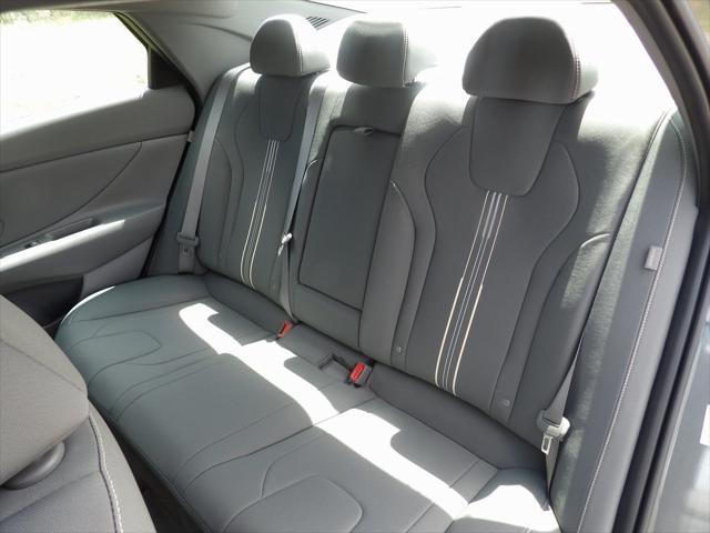 new 2025 Hyundai Elantra car, priced at $27,460
