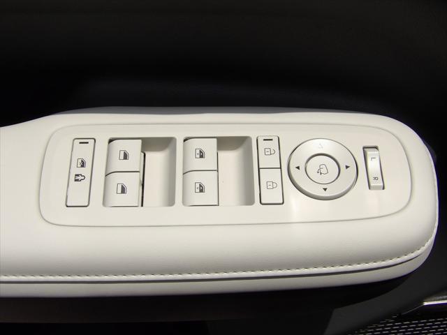 new 2025 Hyundai Santa Fe car, priced at $48,364