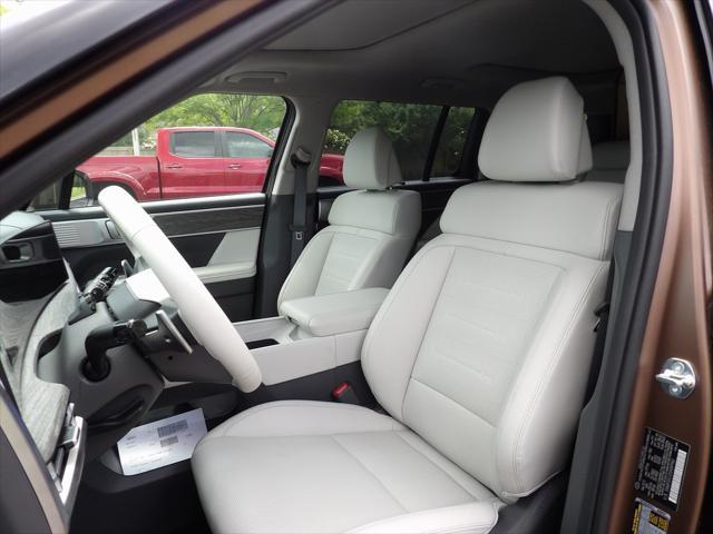 new 2025 Hyundai Santa Fe car, priced at $48,364