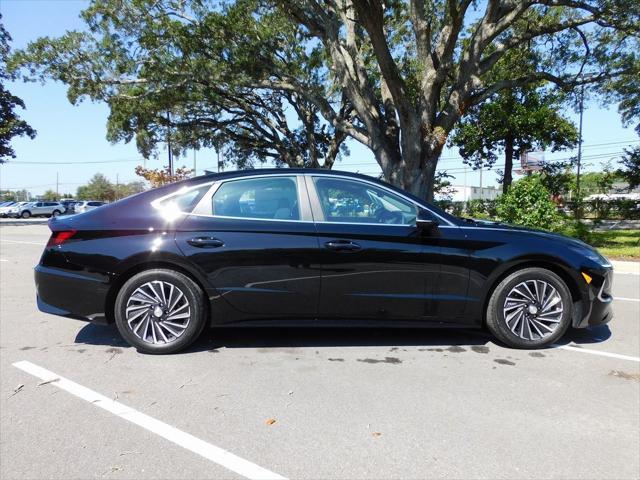 new 2023 Hyundai Sonata Hybrid car, priced at $33,475