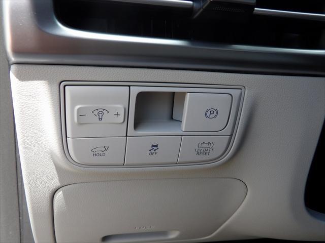 new 2025 Hyundai TUCSON Hybrid car, priced at $37,920