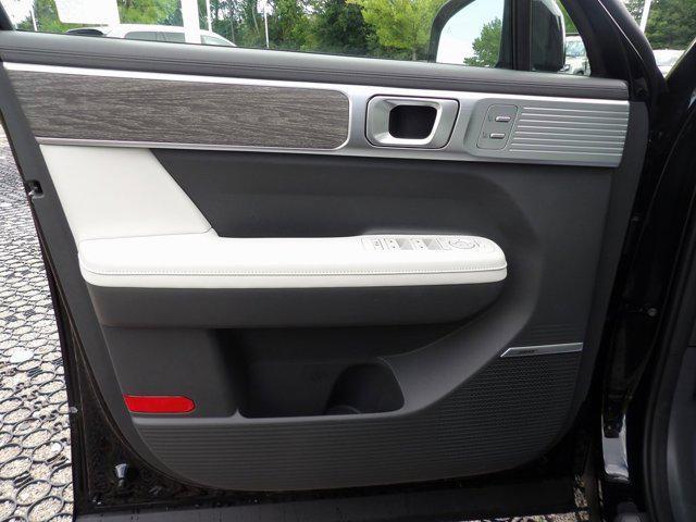 used 2024 Hyundai SANTA FE HEV car, priced at $41,388