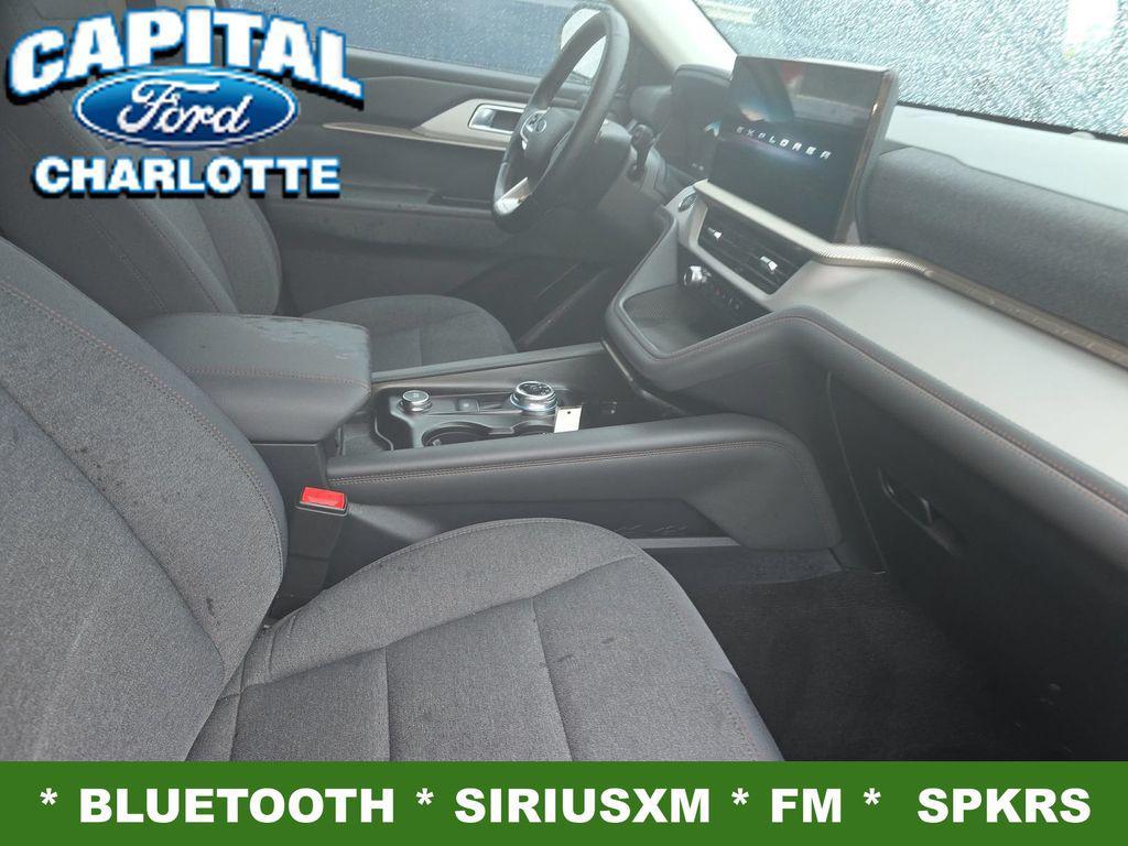 used 2025 Ford Explorer car, priced at $30,999