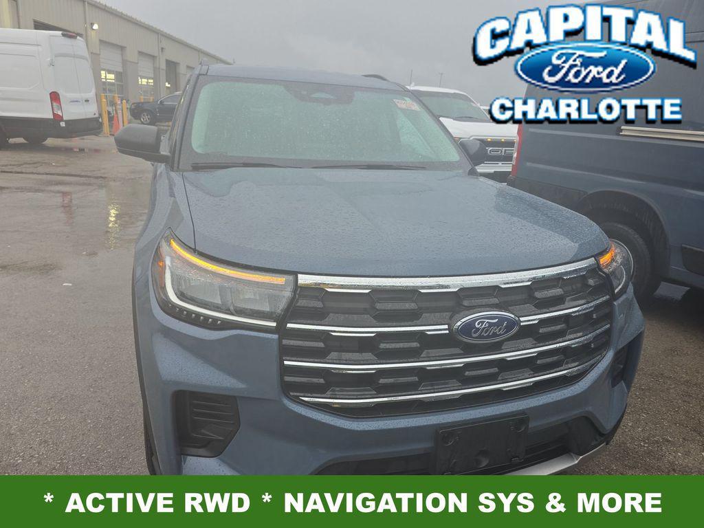 used 2025 Ford Explorer car, priced at $30,999