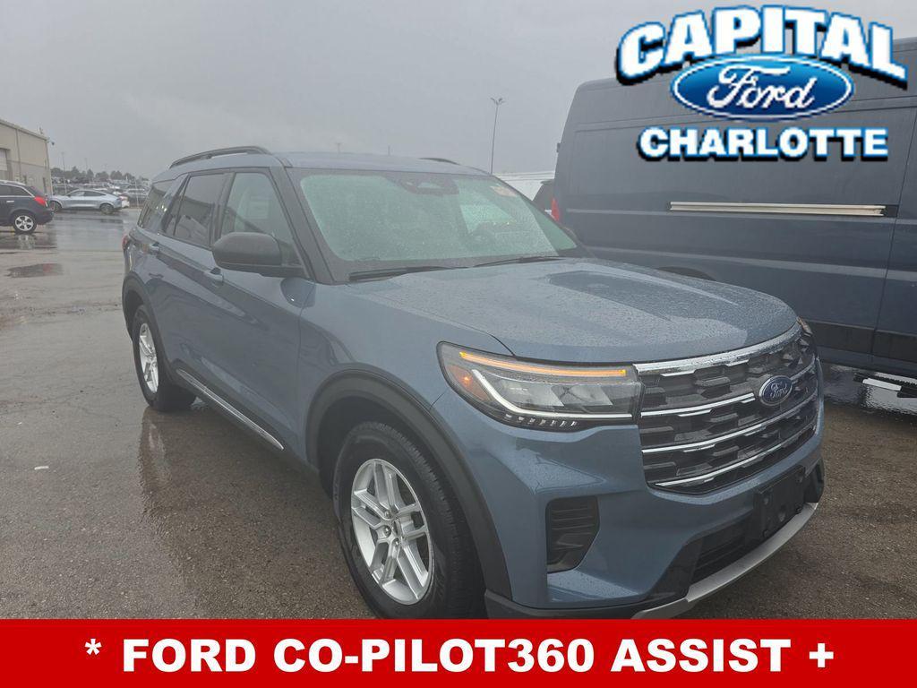 used 2025 Ford Explorer car, priced at $30,999