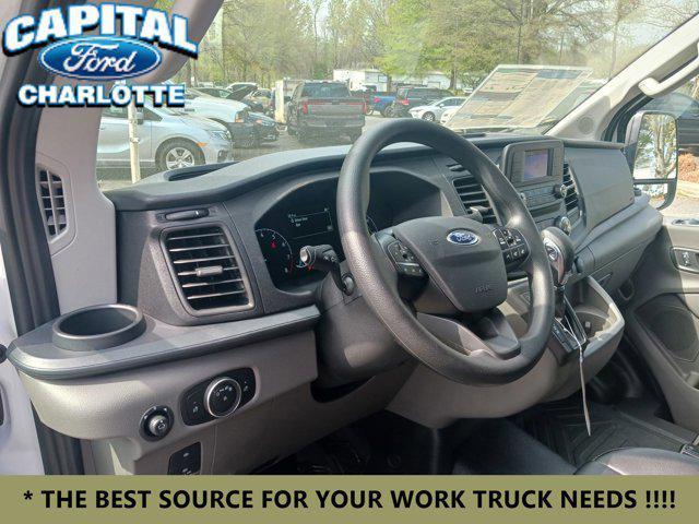 new 2025 Ford Transit-250 car