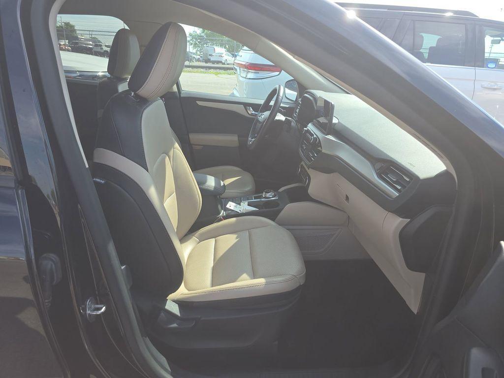 used 2020 Ford Escape car, priced at $15,999