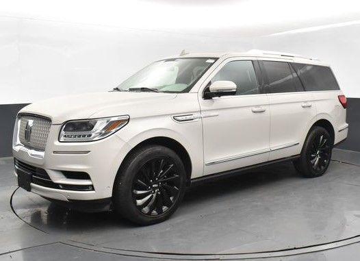 used 2021 Lincoln Navigator car, priced at $41,999