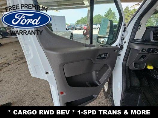used 2022 Ford Transit-350 car, priced at $24,999
