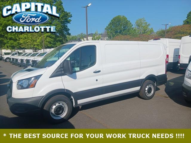 new 2025 Ford Transit-250 car