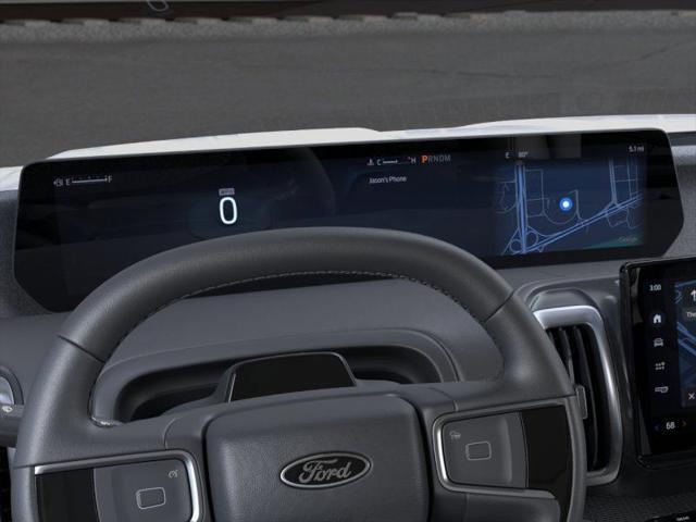 new 2025 Ford Expedition car, priced at $80,690