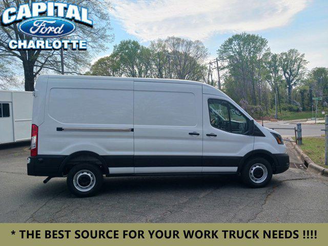 new 2025 Ford Transit-250 car