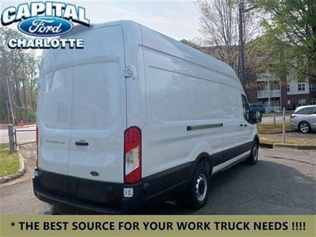 new 2024 Ford Transit-250 car