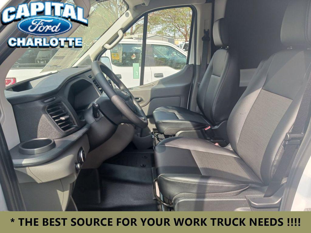 new 2025 Ford Transit-350 car