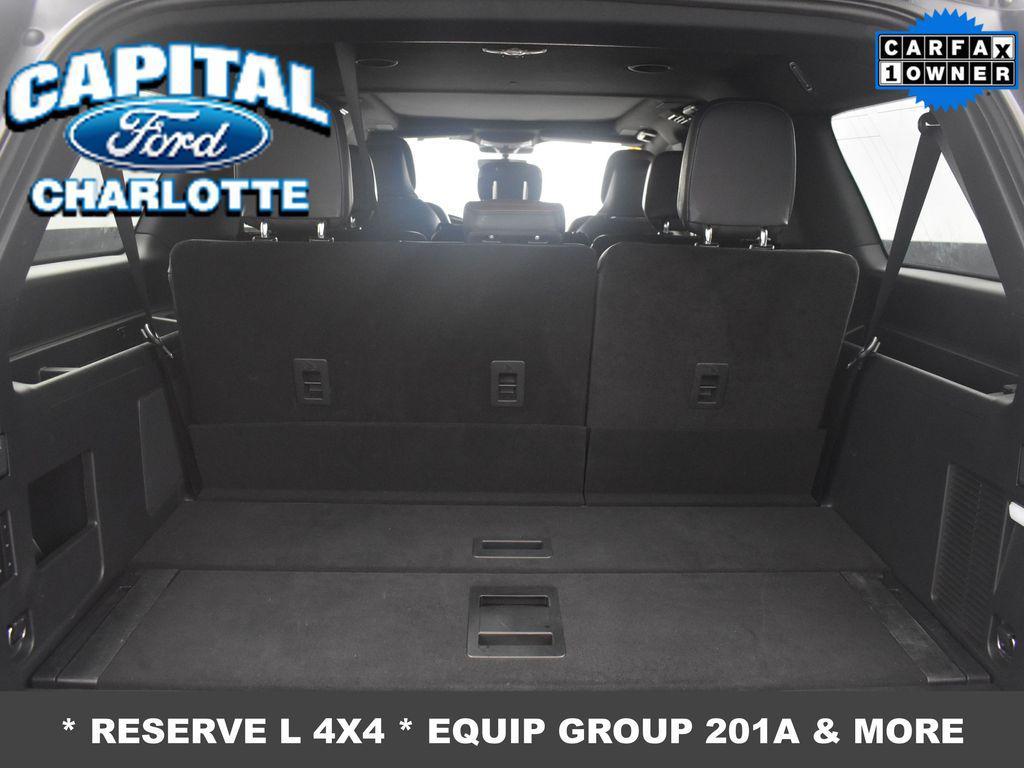 used 2024 Lincoln Navigator car, priced at $65,999