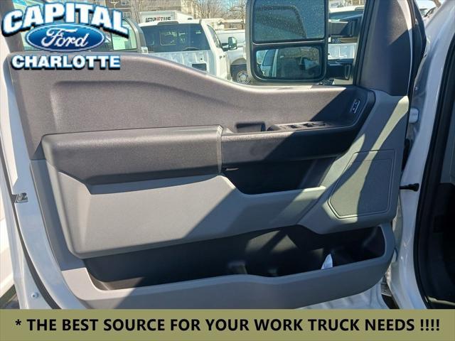 new 2025 Ford F-350 car
