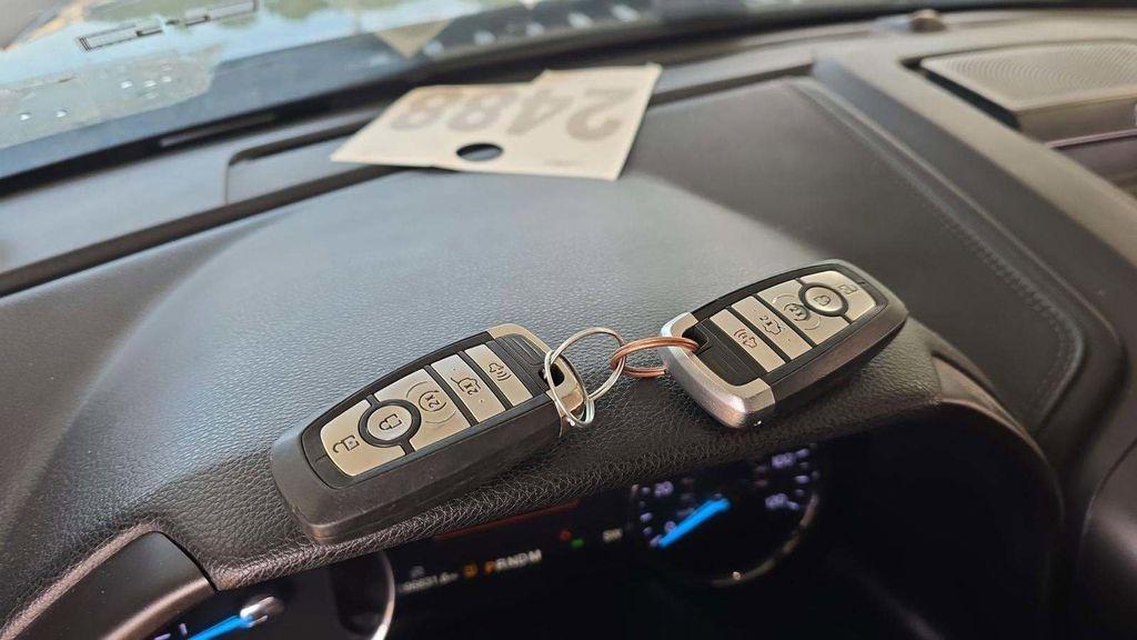 used 2019 Ford Expedition car, priced at $21,999