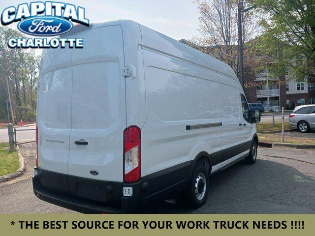 new 2024 Ford Transit-250 car