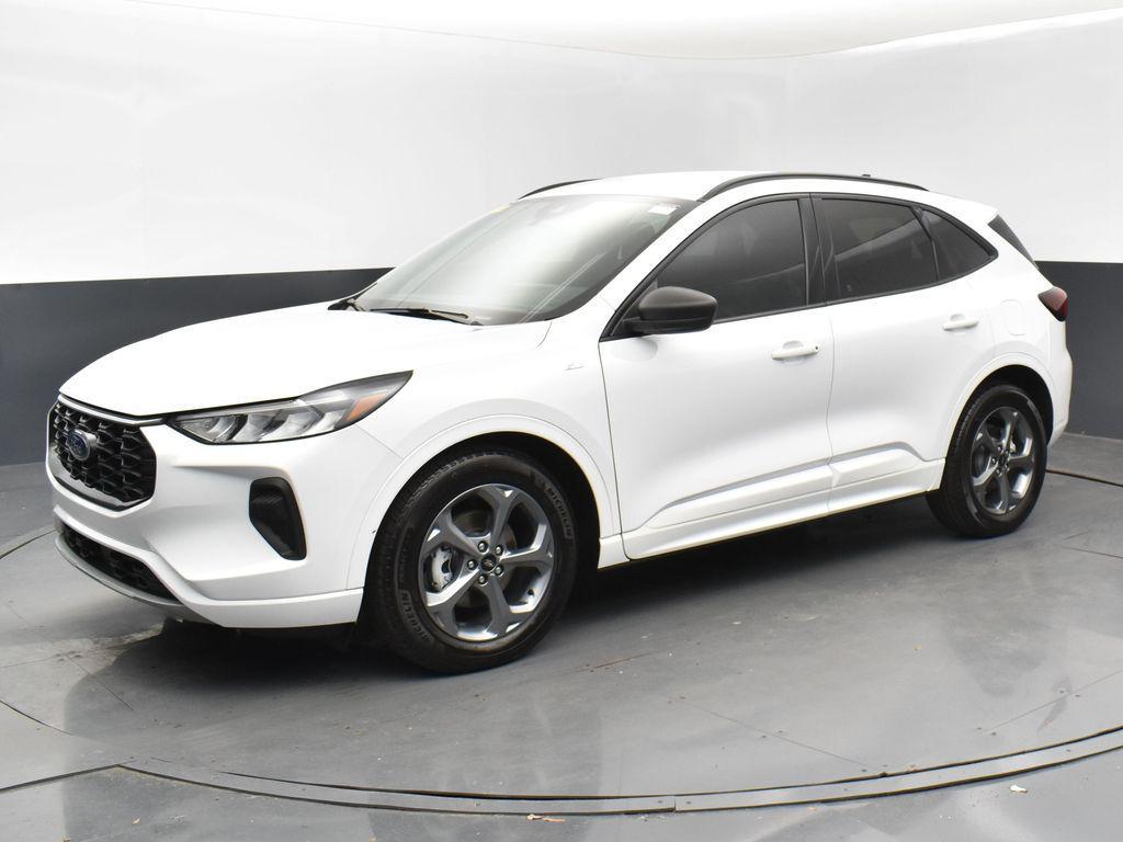 used 2023 Ford Escape car, priced at $21,499