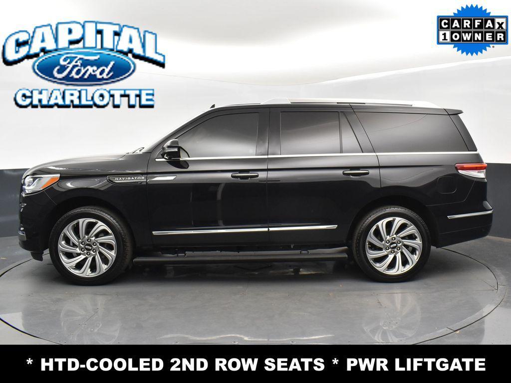 used 2024 Lincoln Navigator car, priced at $59,999