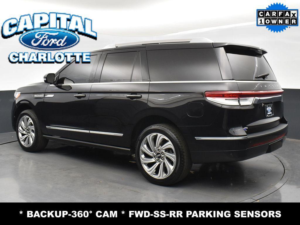 used 2024 Lincoln Navigator car, priced at $59,999