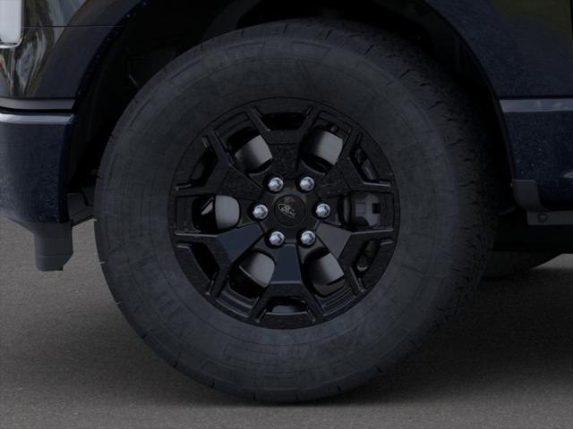 new 2025 Ford F-150 Lightning car