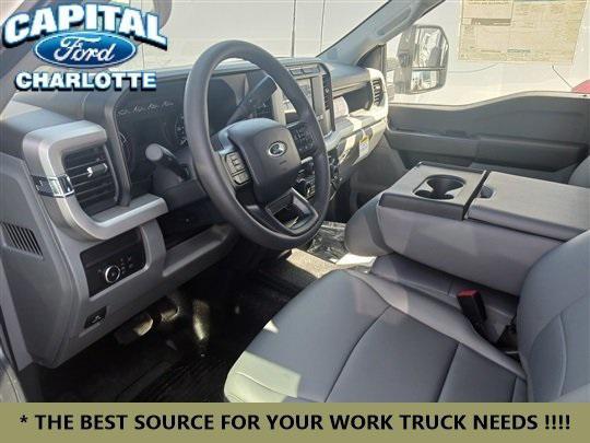 new 2025 Ford F-450 car
