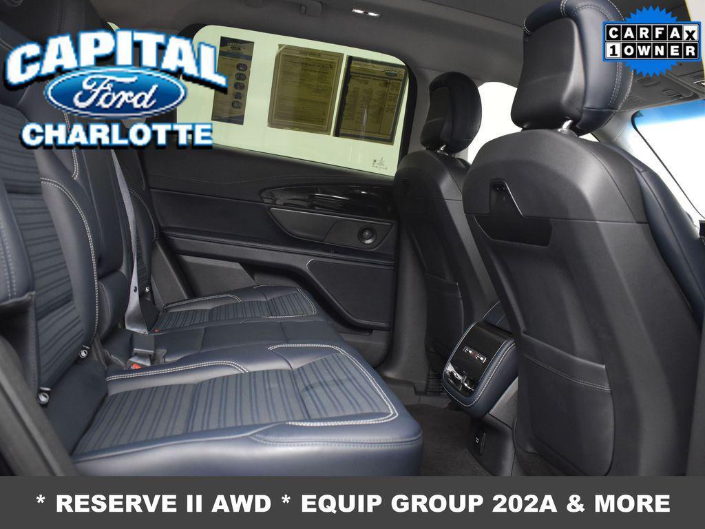 used 2024 Lincoln Nautilus car, priced at $44,999