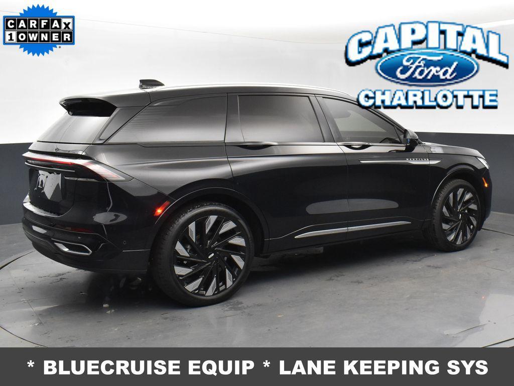 used 2024 Lincoln Nautilus car, priced at $44,999