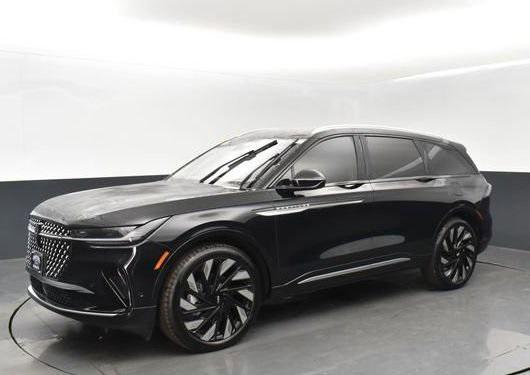used 2024 Lincoln Nautilus car, priced at $46,999