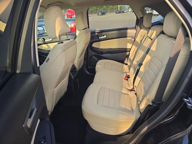 used 2024 Ford Edge car, priced at $27,999