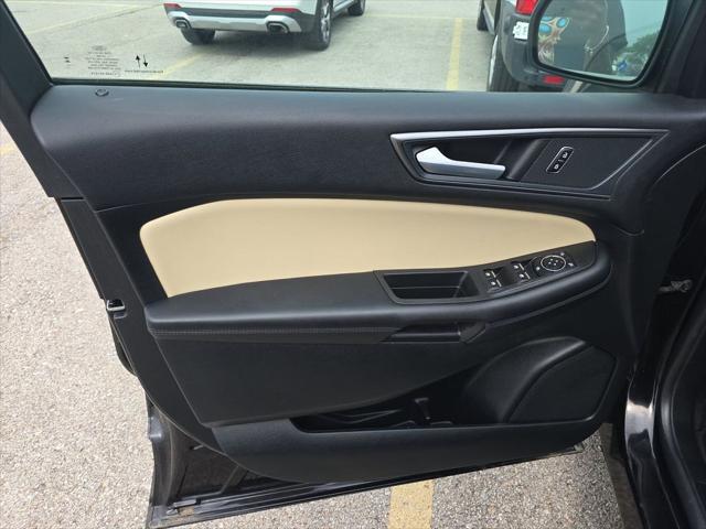 used 2024 Ford Edge car, priced at $27,999