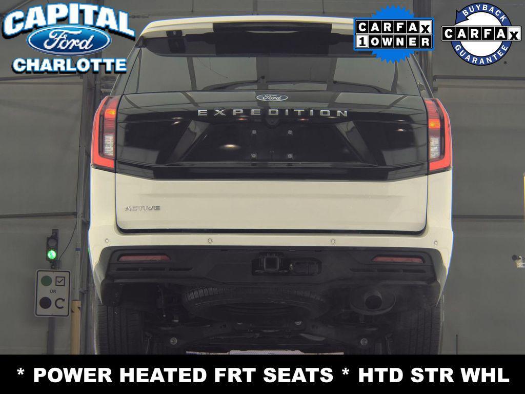 used 2025 Ford Expedition car, priced at $56,999