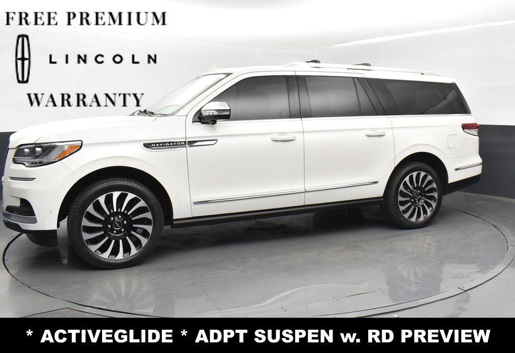 used 2022 Lincoln Navigator car, priced at $44,999