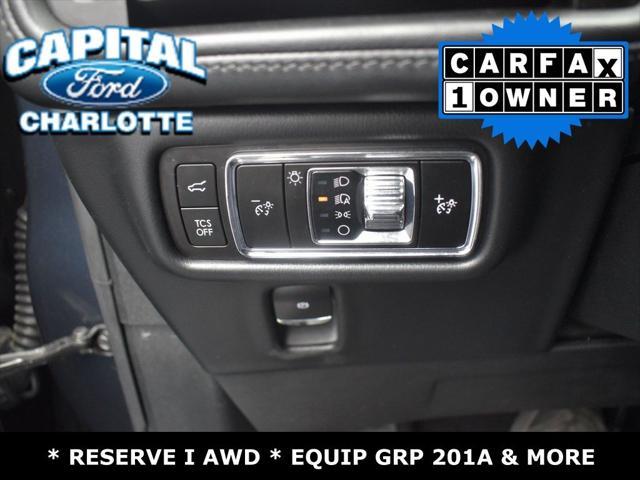 used 2023 Lincoln Nautilus car, priced at $35,999