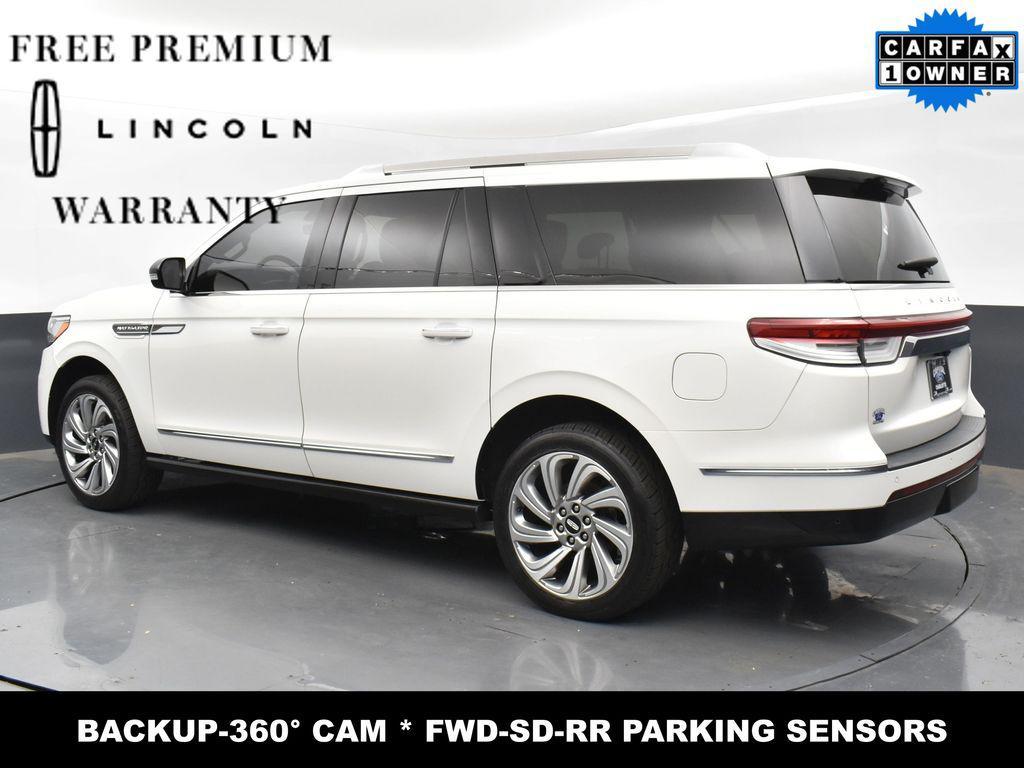 used 2022 Lincoln Navigator car, priced at $49,999