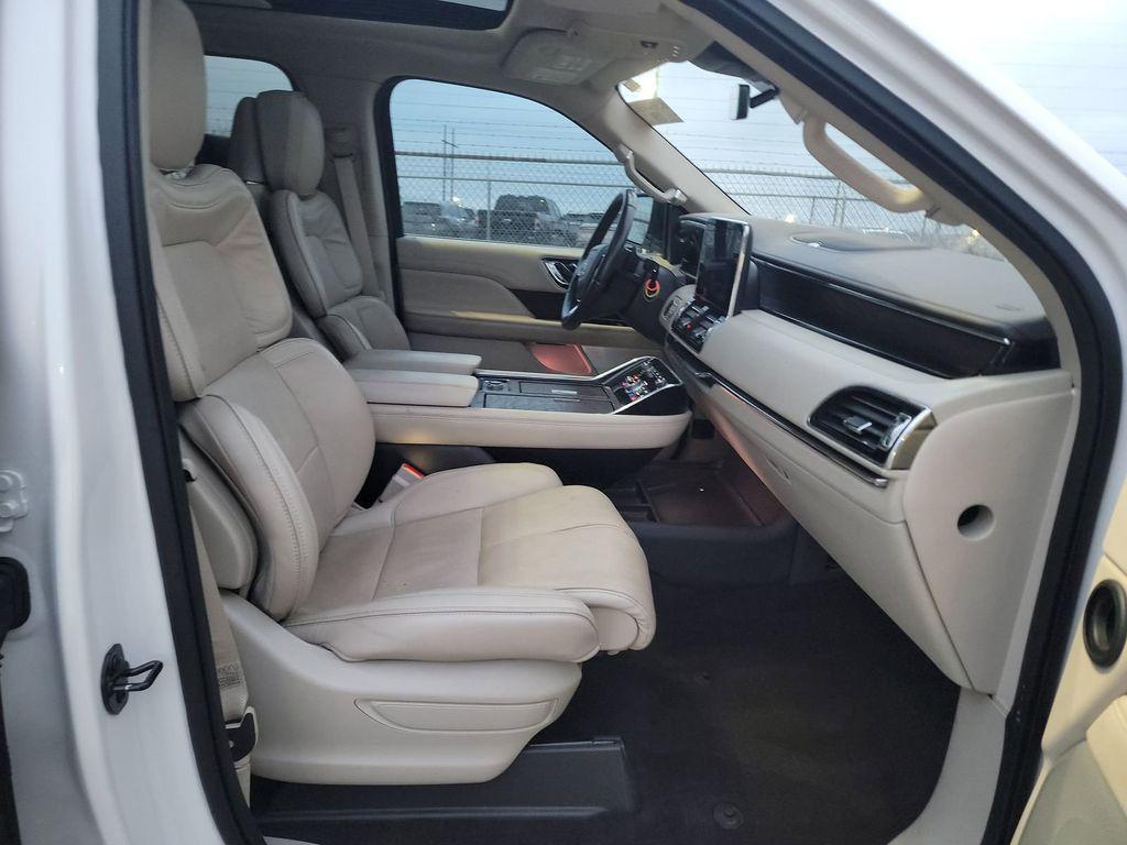 used 2019 Lincoln Navigator car, priced at $33,399