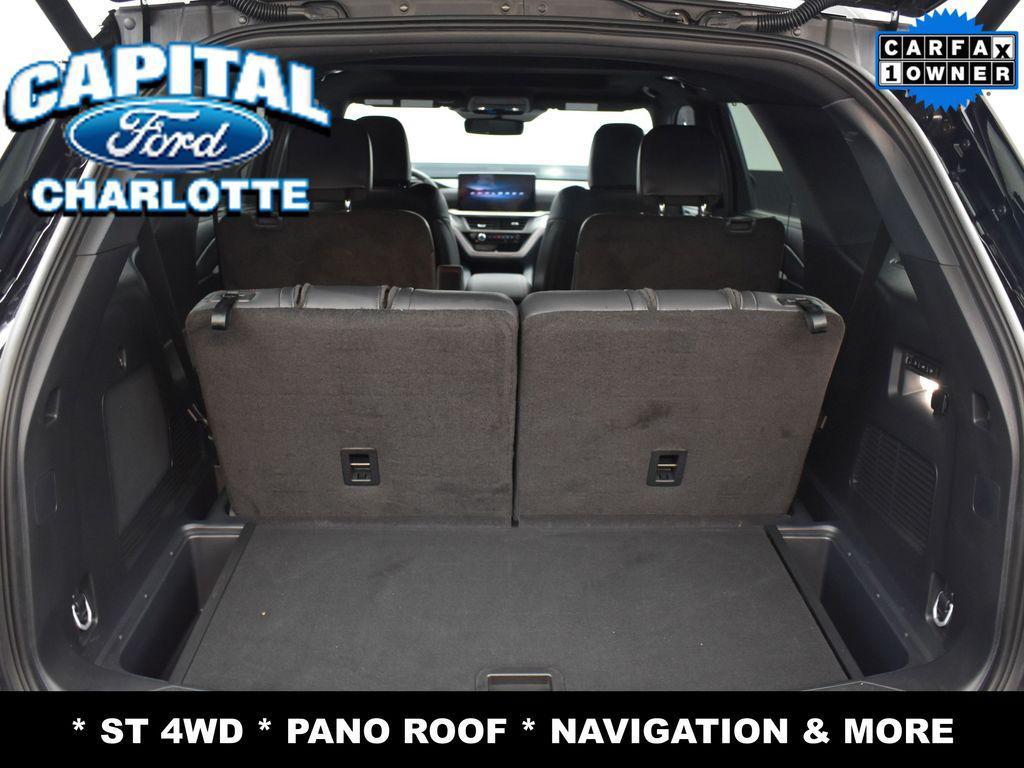 used 2025 Ford Explorer car