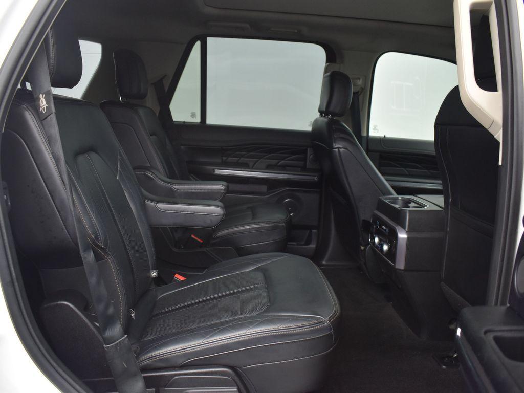 used 2019 Ford Expedition car, priced at $30,999