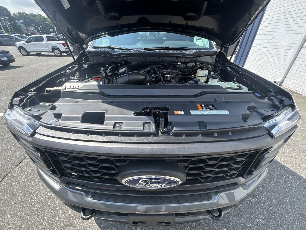 new 2025 Ford F-250 car