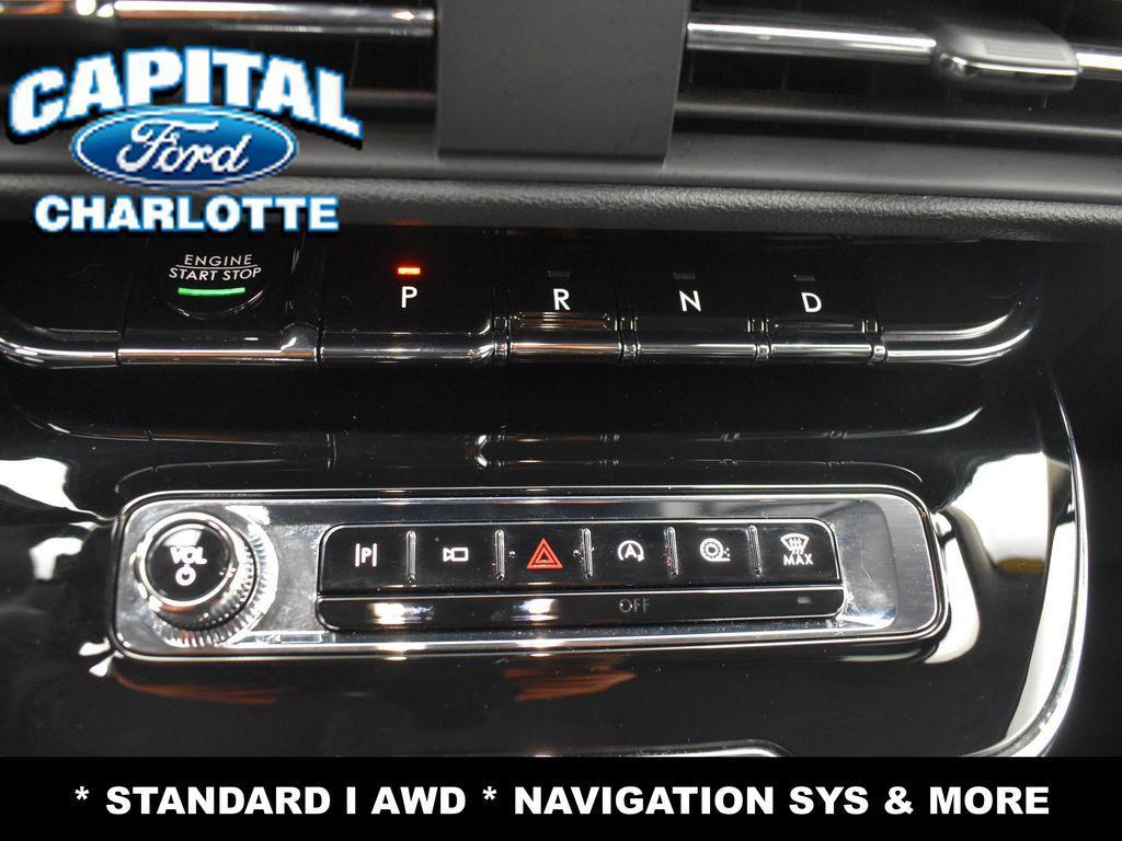 used 2023 Lincoln Corsair car, priced at $26,999