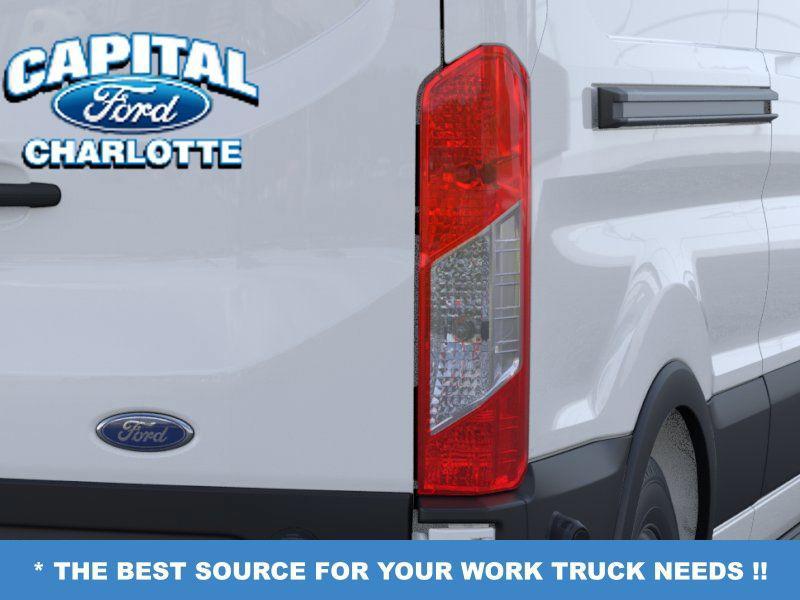 new 2025 Ford Transit-250 car