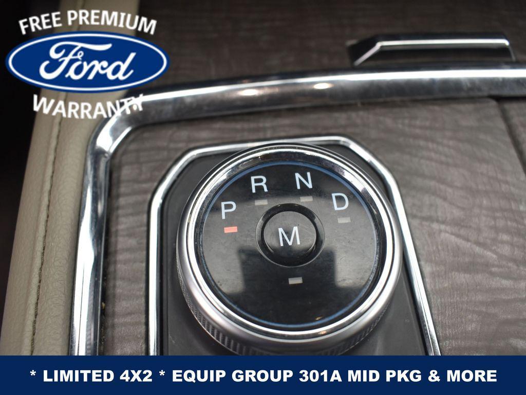 used 2021 Ford Expedition car, priced at $27,999