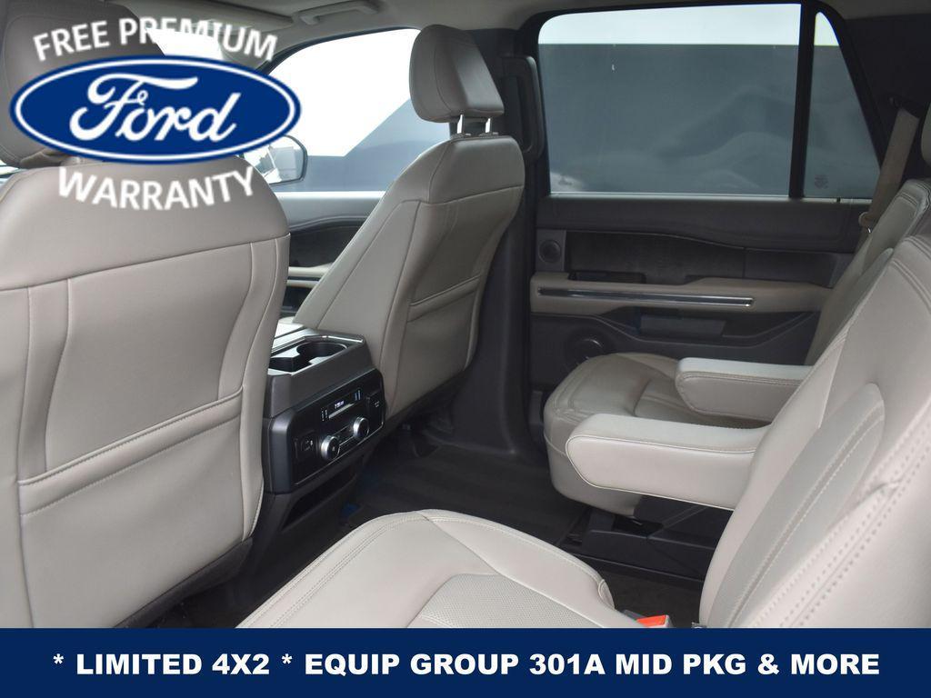 used 2021 Ford Expedition car, priced at $27,999